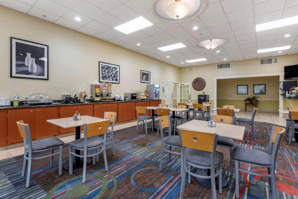 Quality Inn & Suites Vestal Binghamton Near University Image 16