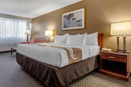 Quality Inn & Suites Vestal Binghamton Near University image 35